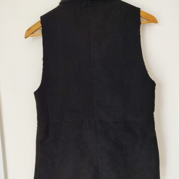 Stella and Dot cozy chalet vest - Picture 6 of 7